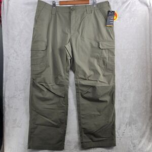 Under Armour Men`s 44x32 Loose Fit Cargo Pants Size Olive Green Tactical Ripstop